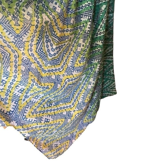 MSK Geometric patterned Handkerchief dress Size Medium- Ombré Effect - Picture 6 of 9